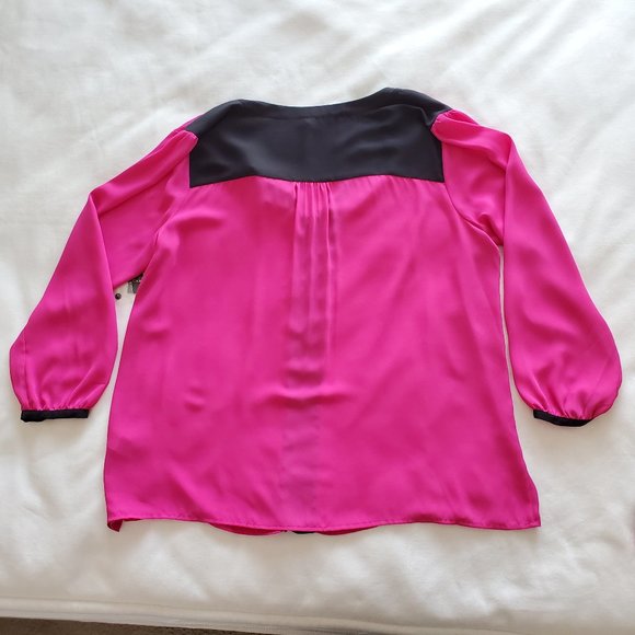 Vince Camuto Plus Size 2X Pink Black LS Top NWT - Picture 6 of 14